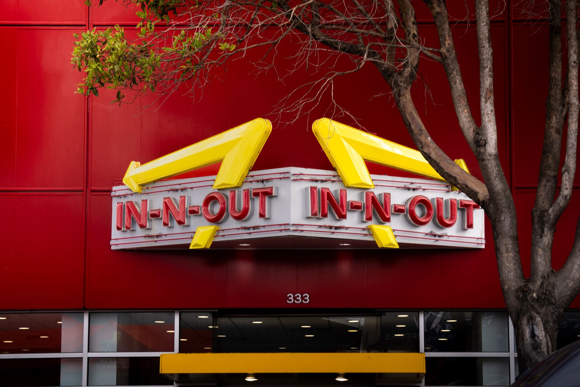 Should Franchises Have Separate URLs for Local SEO in 2026?